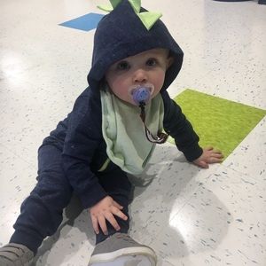 Meet your Posher, Olivia